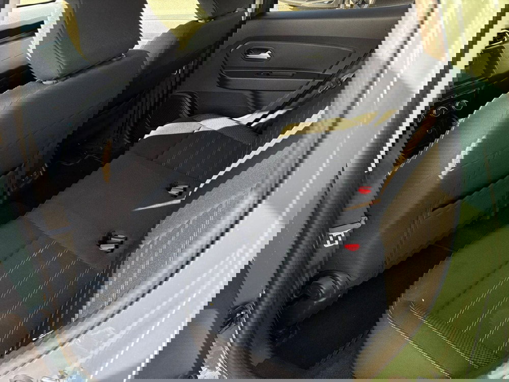 Dacia Duster usata a Vercelli (7)