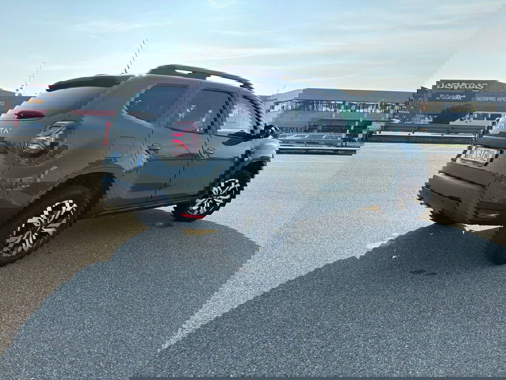 Dacia Duster usata a Vercelli (9)