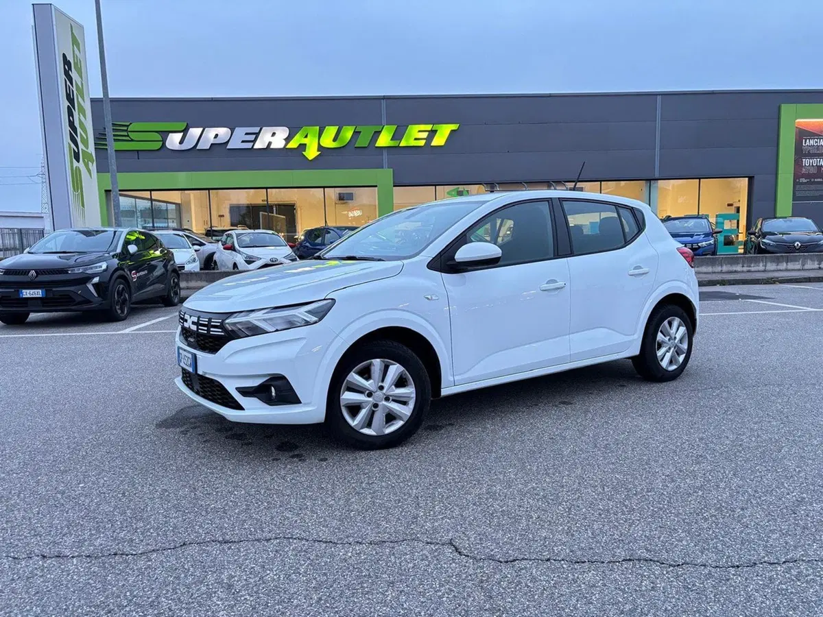 Dacia Sandero usata a Vercelli (2)