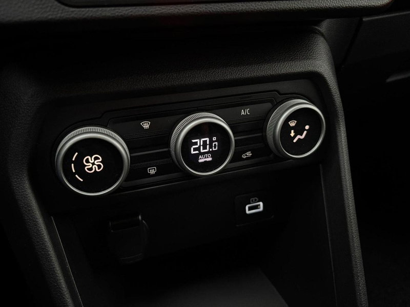 Dacia Sandero usata a Vercelli (4)