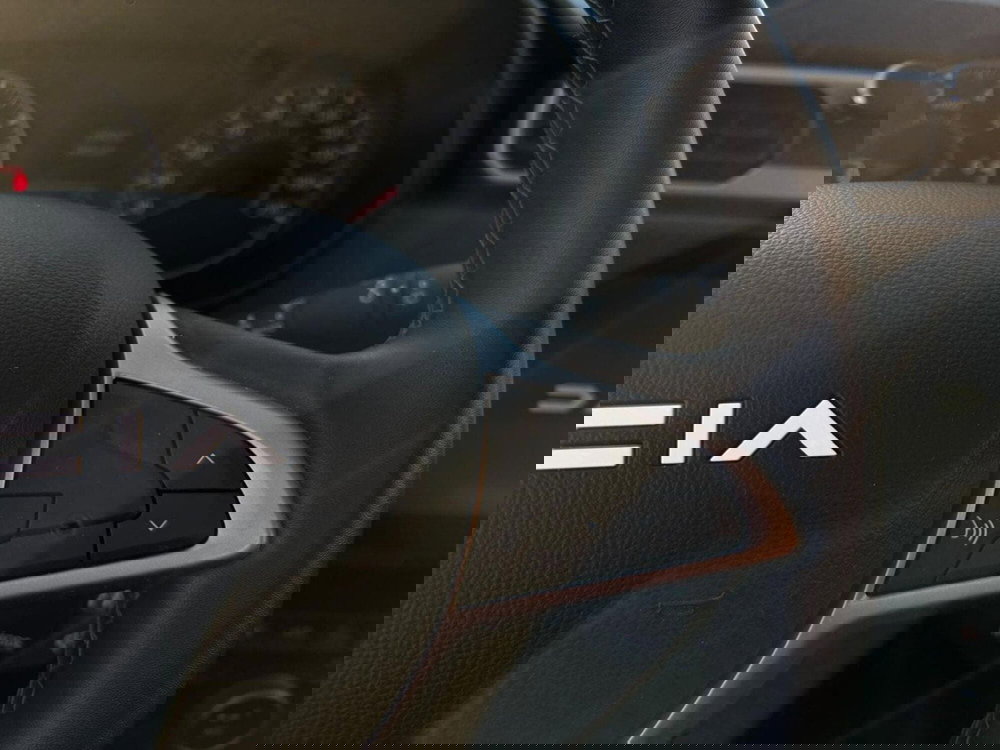 Dacia Duster usata a Vercelli (14)