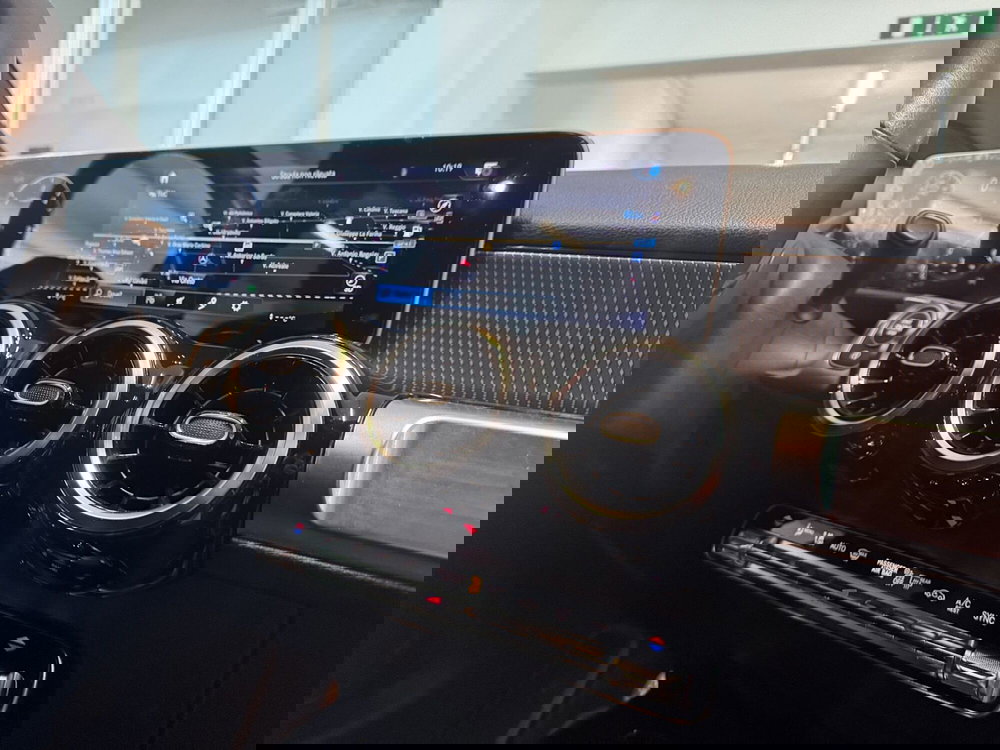 Mercedes-Benz GLB usata a Messina (12)