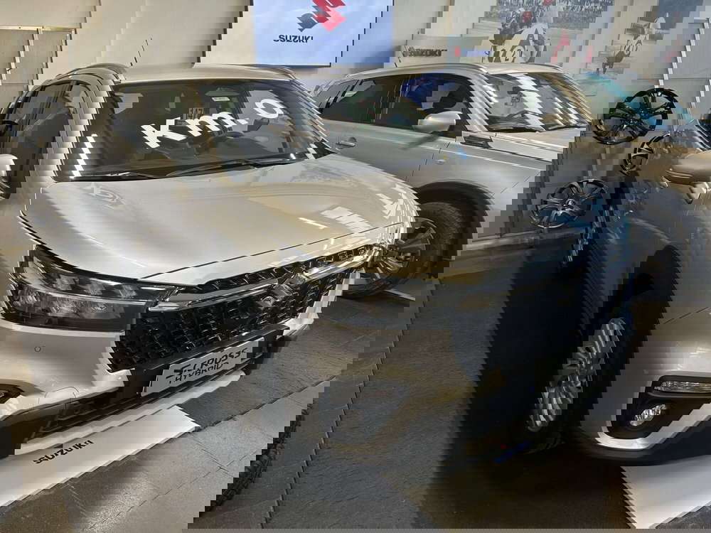 Suzuki S-Cross nuova a Milano (2)