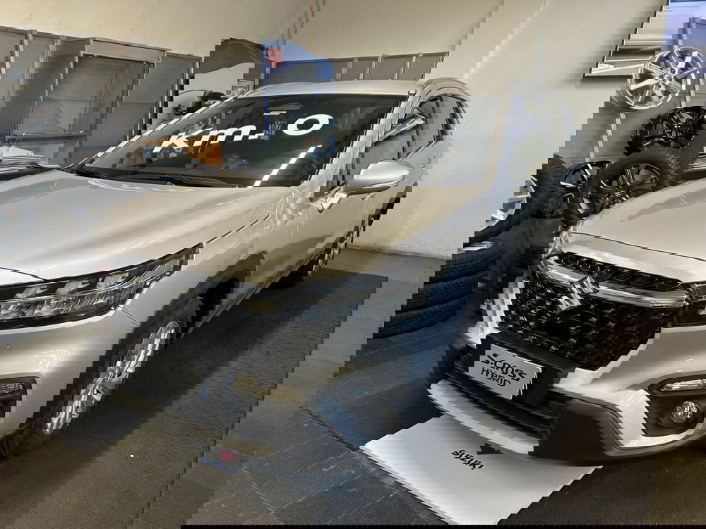 Suzuki S-Cross nuova a Milano (3)