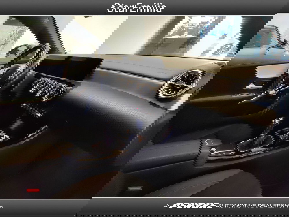 Mercedes-Benz CLA Shooting Brake usata a Ferrara (16)