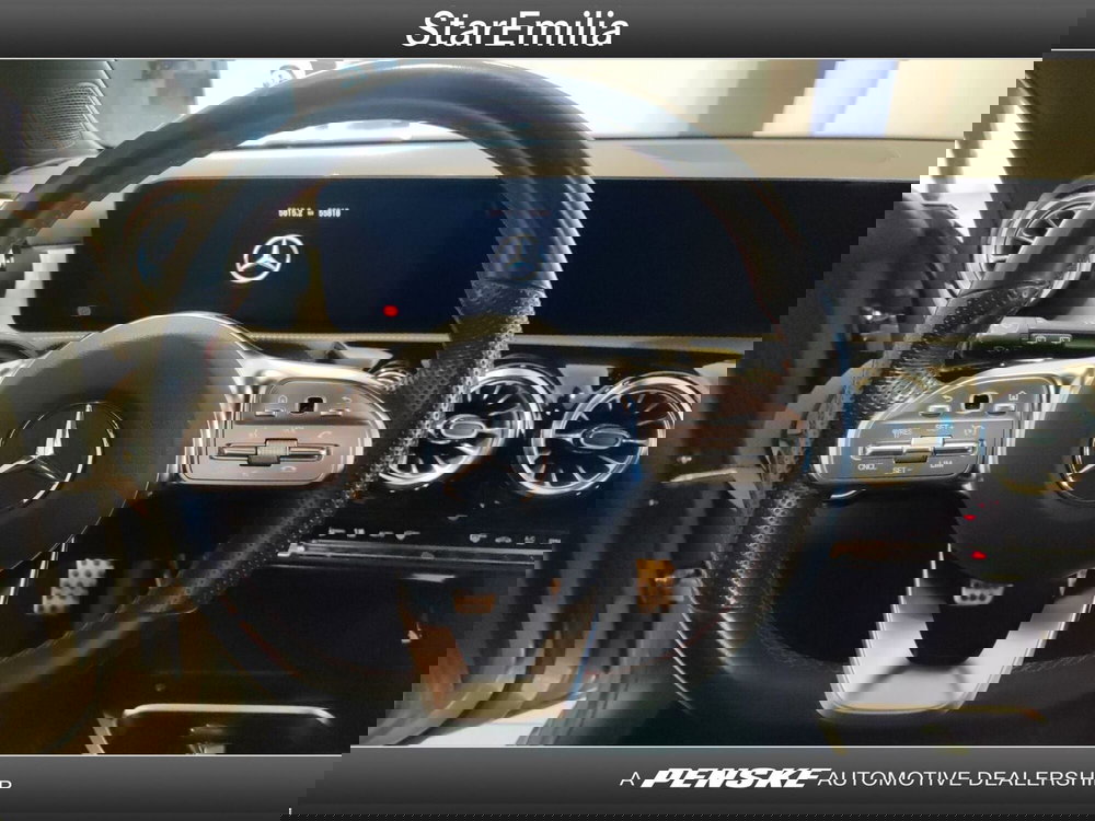 Mercedes-Benz CLA Shooting Brake usata a Ferrara (19)