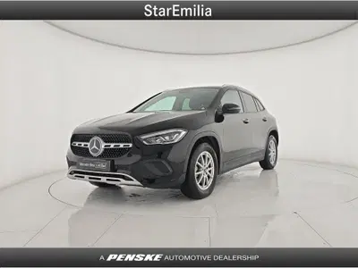 Mercedes-Benz GLB 180 d Business Extra auto 7p.ti del 2023 usata a Casalecchio di Reno