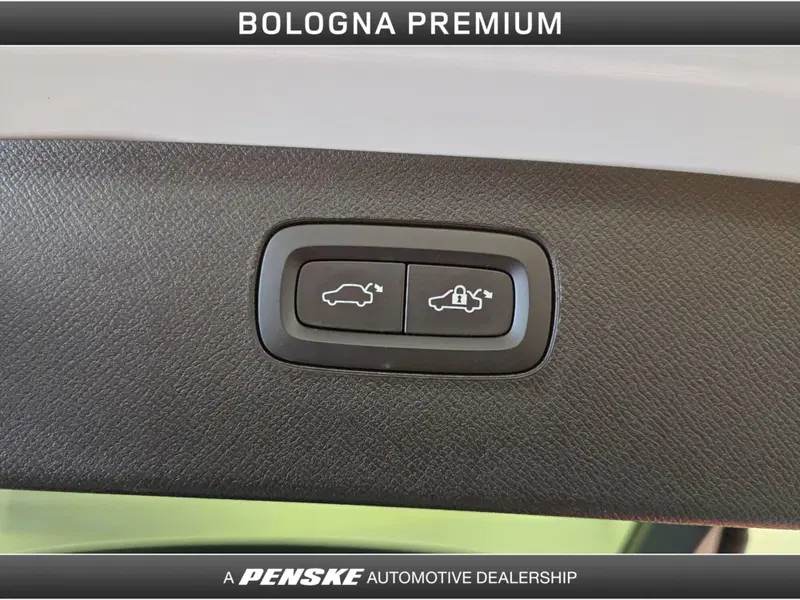 Volvo XC90 usata a Bologna (12)