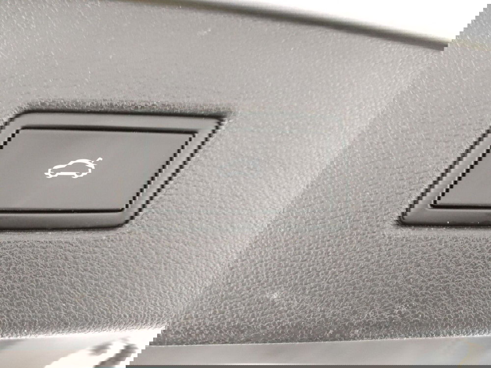 Volkswagen Tiguan usata a Napoli (14)