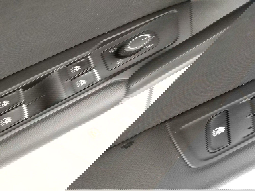 Volkswagen Tiguan usata a Napoli (16)