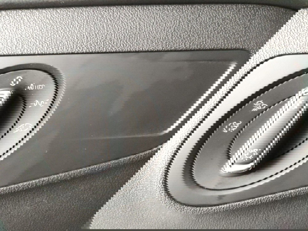 Volkswagen Tiguan usata a Napoli (18)