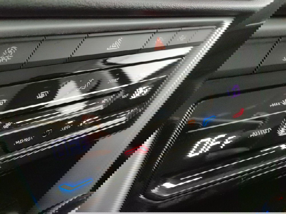 Volkswagen T-Roc usata a Napoli (17)