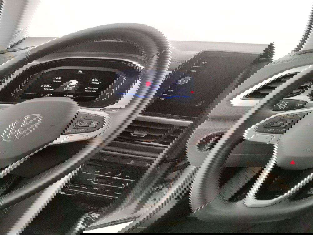 Volkswagen T-Roc usata a Napoli (12)