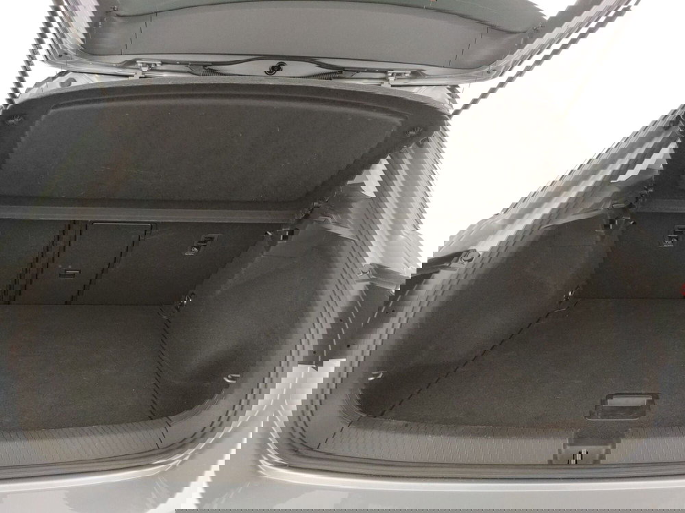 Volkswagen T-Roc usata a Napoli (17)