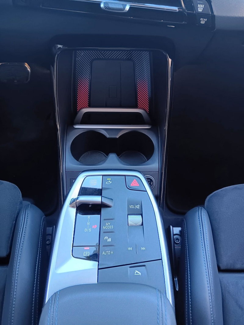 BMW Serie 2 Active Tourer usata a Asti (18)