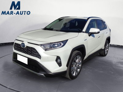 Toyota Rav4 vvt-ie h Lounge awd-i 222cv e-cvt del 2021 usata a Castelfranco Veneto