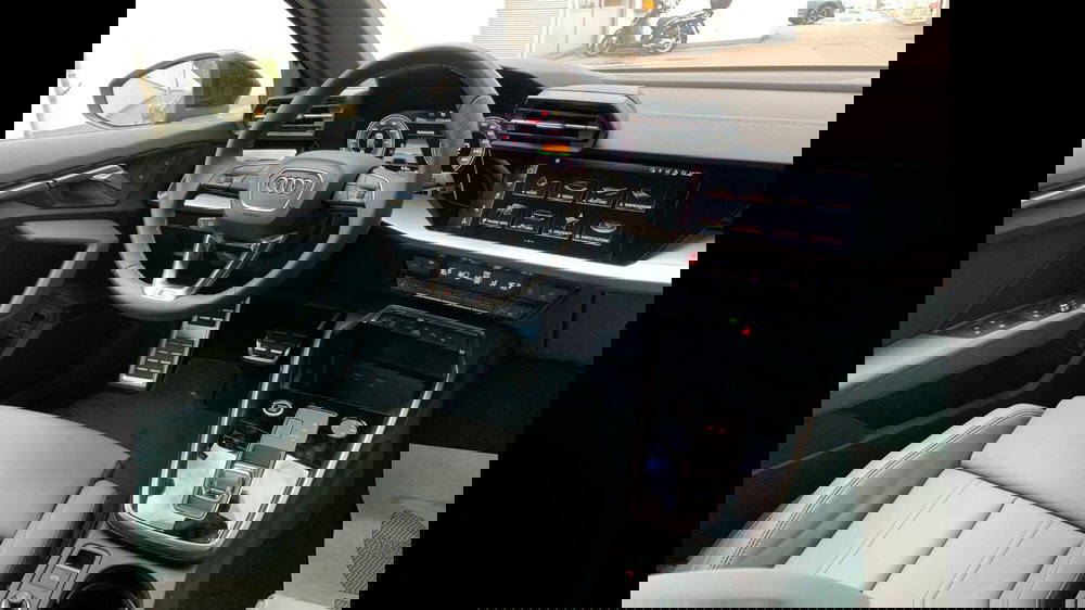 Audi A3 Sportback usata a Palermo (3)