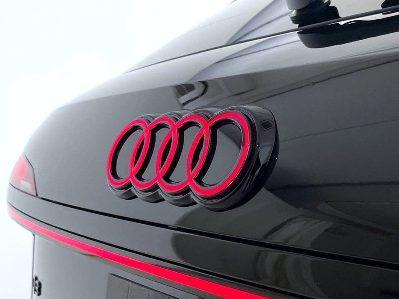 Audi Q3 Sportback nuova a Perugia (9)