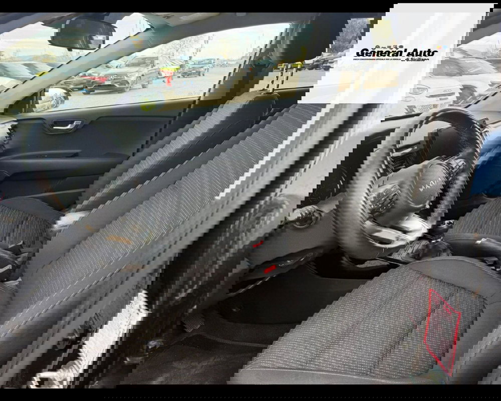 Kia Stonic usata a Lucca (14)