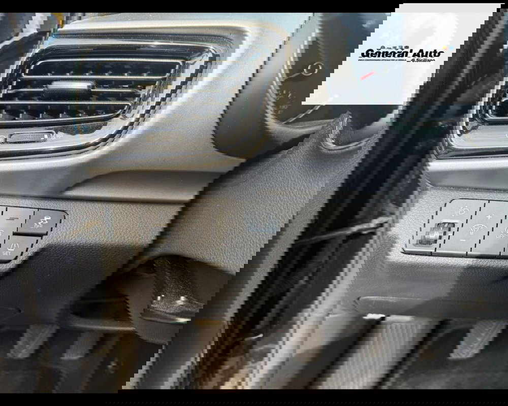 Kia Stonic usata a Lucca (17)