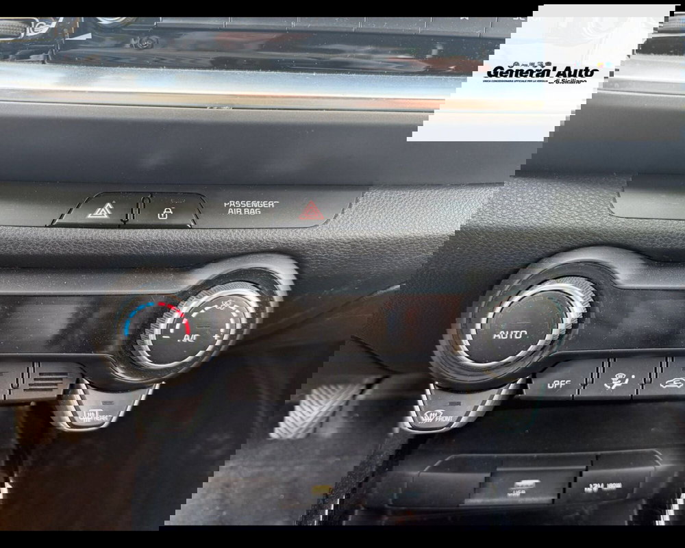 Kia Stonic usata a Lucca (18)