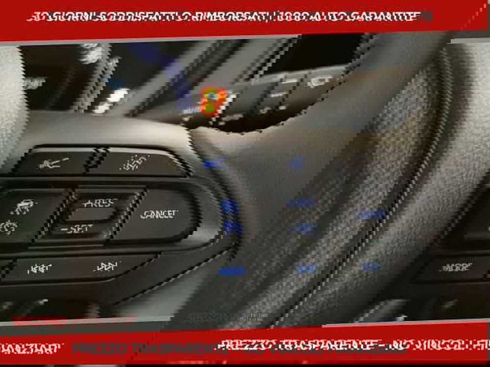 Toyota Aygo X nuova a Chieti (11)