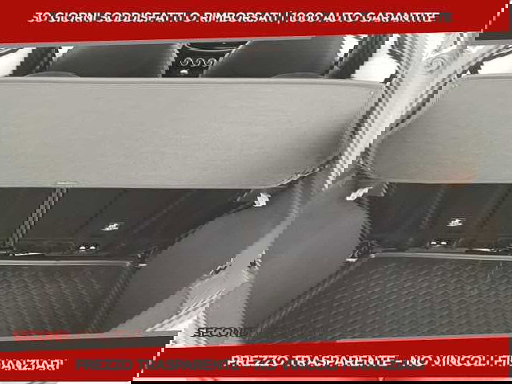 Toyota Aygo X nuova a Chieti (7)