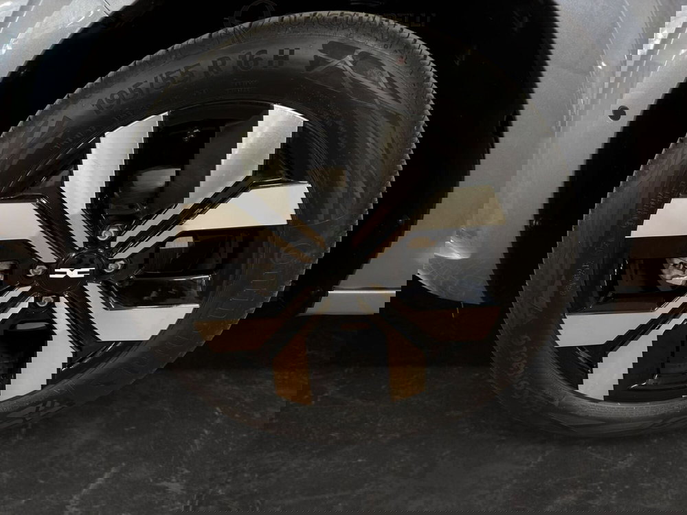 Dacia Sandero Streetway usata a Milano (8)