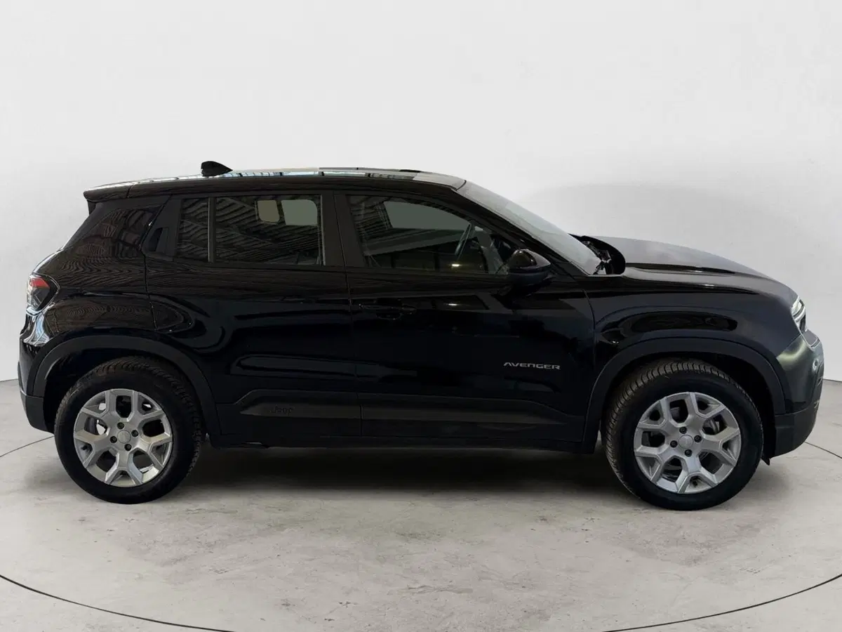 Jeep Avenger usata a Monza e Brianza (7)