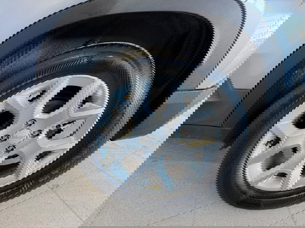 Jeep Avenger usata a Monza e Brianza (19)