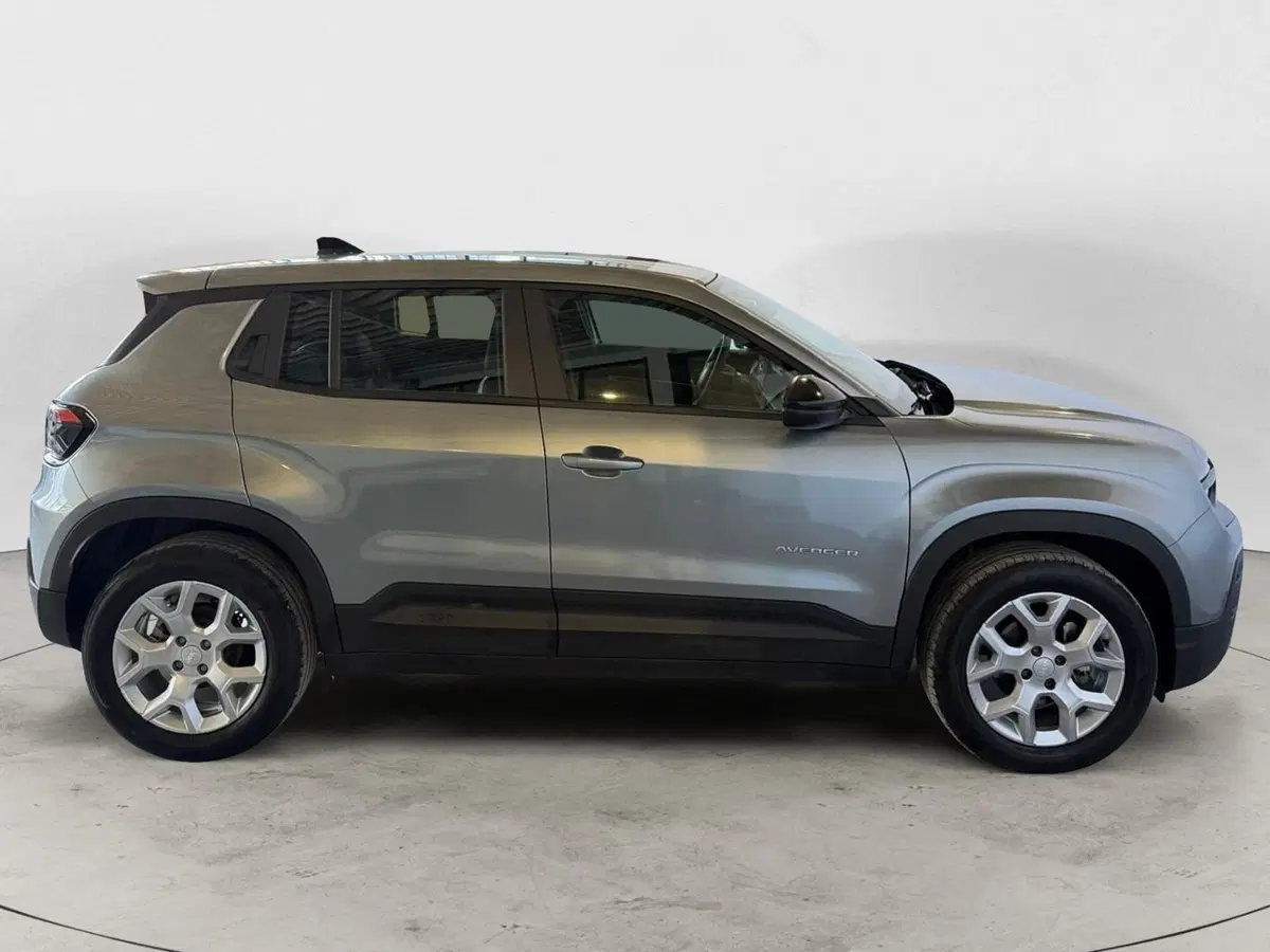 Jeep Avenger usata a Monza e Brianza (7)