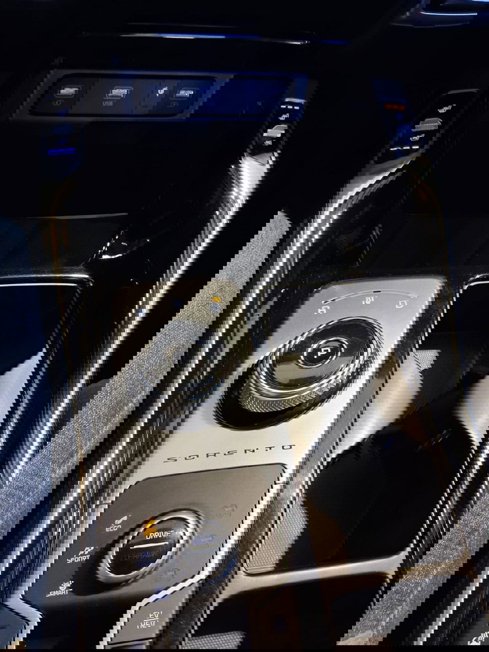 Kia Sorento usata a Monza e Brianza (13)