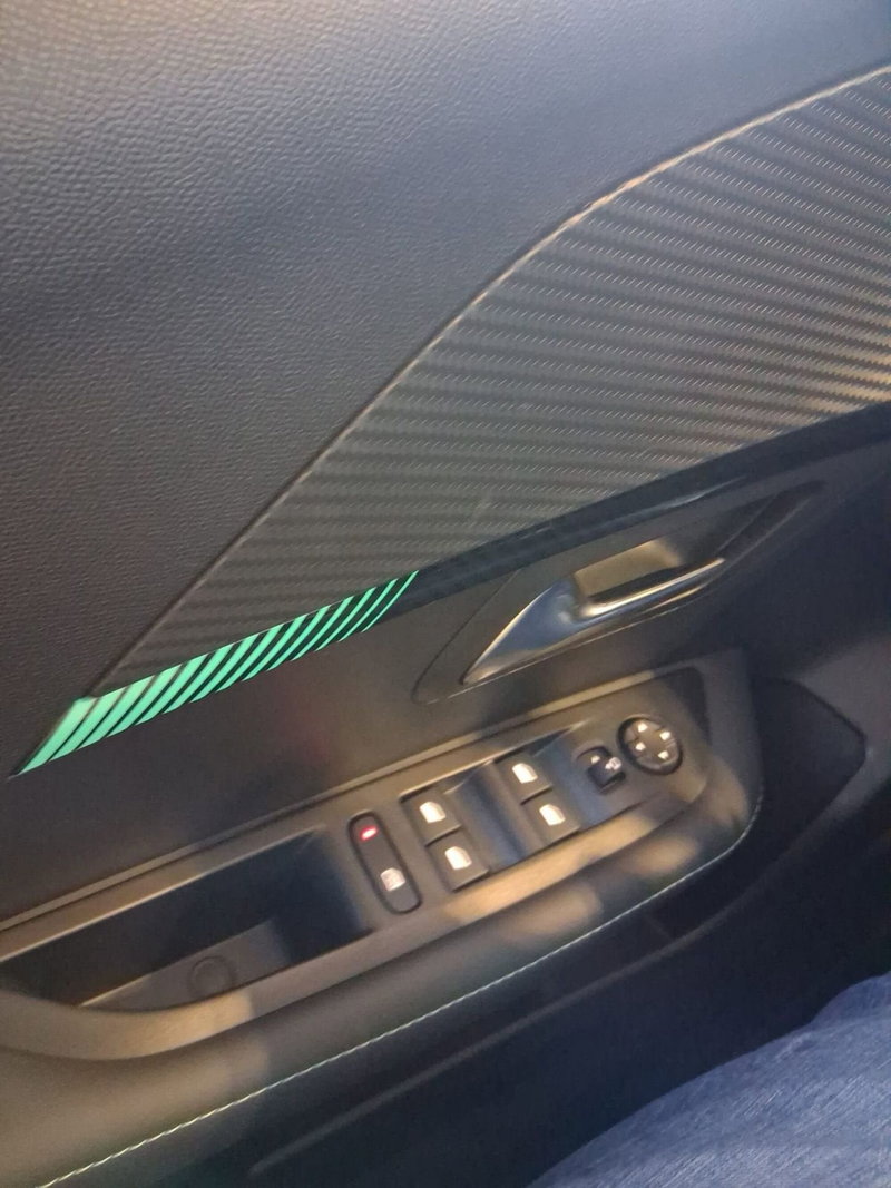 Peugeot 208 usata a Monza e Brianza (10)