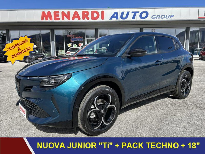 Alfa Romeo Junior nuova a Cuneo