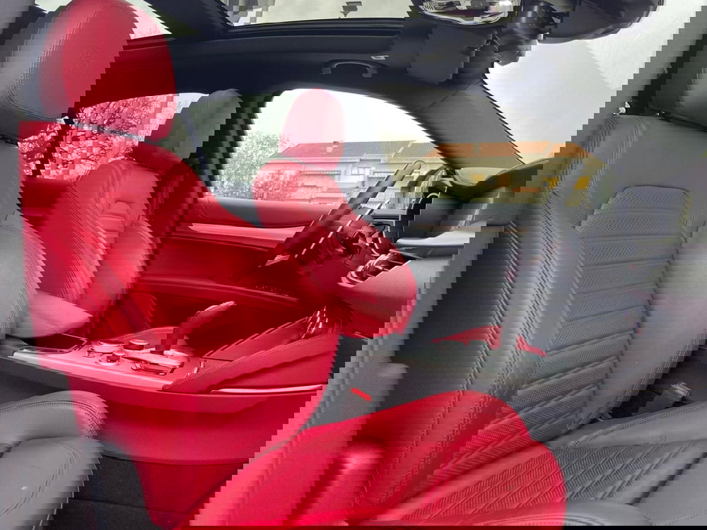 Alfa Romeo Stelvio usata a Ancona (13)