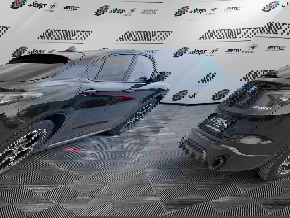 Alfa Romeo Stelvio usata a Ancona (5)