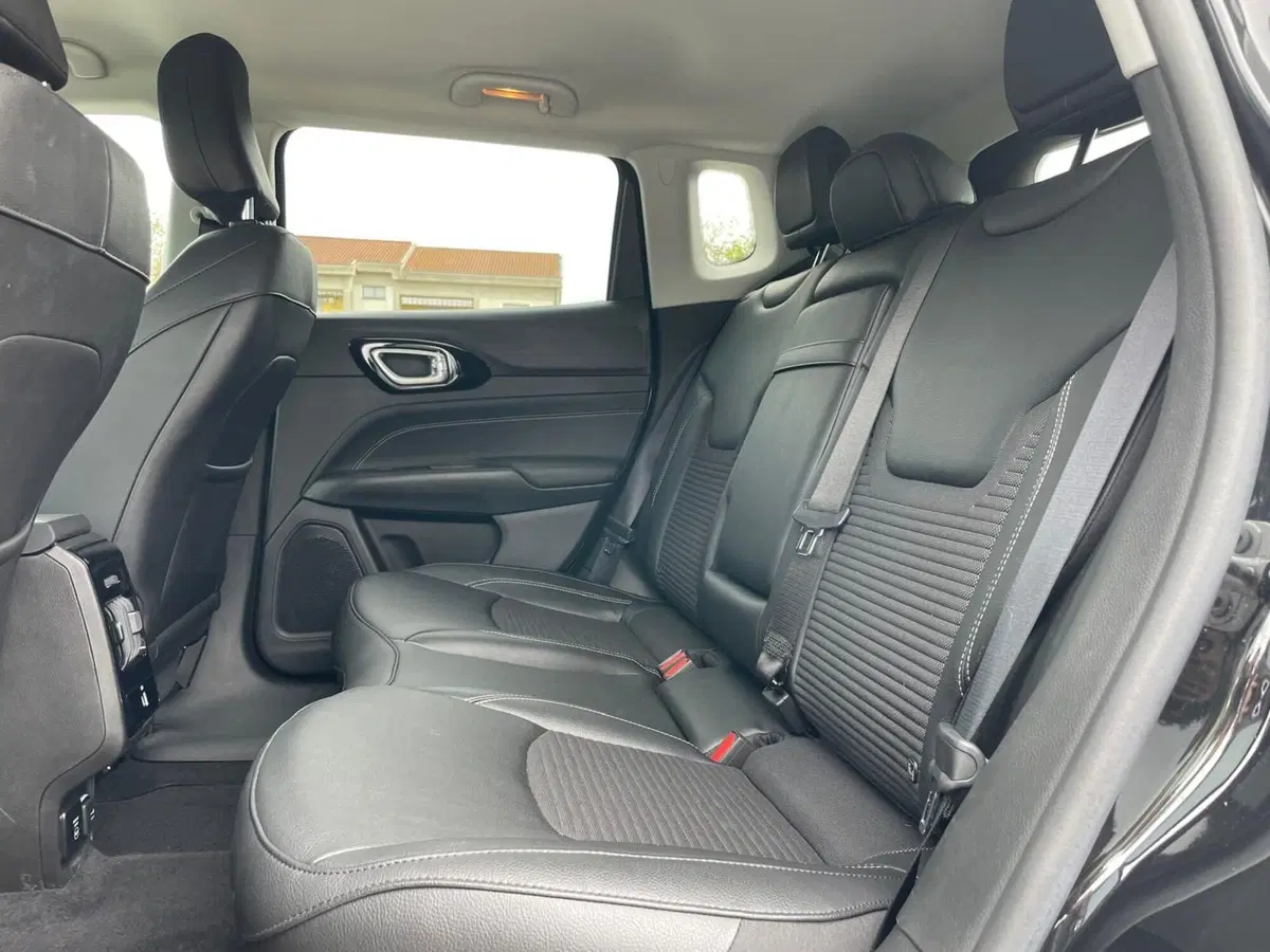 Jeep Compass usata a Ancona (18)