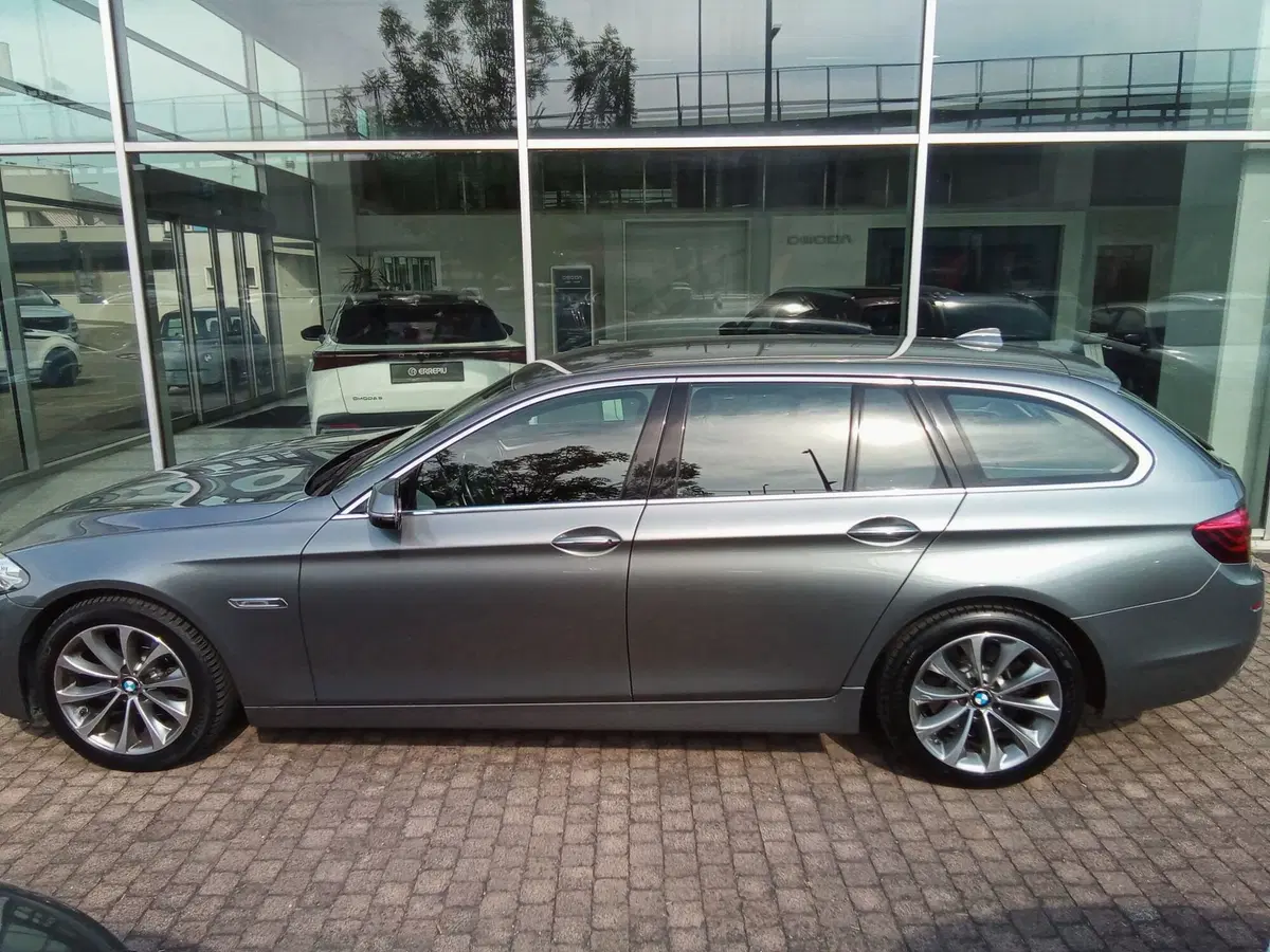 BMW Serie 5 Touring usata a Rimini (8)