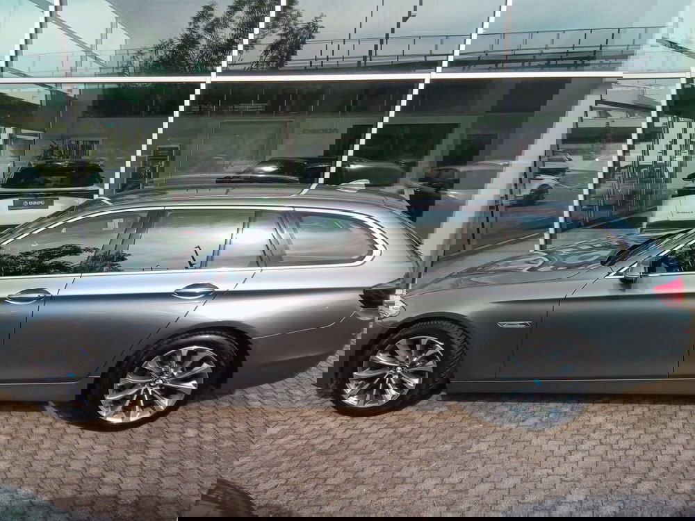 BMW Serie 5 Touring usata a Rimini (8)