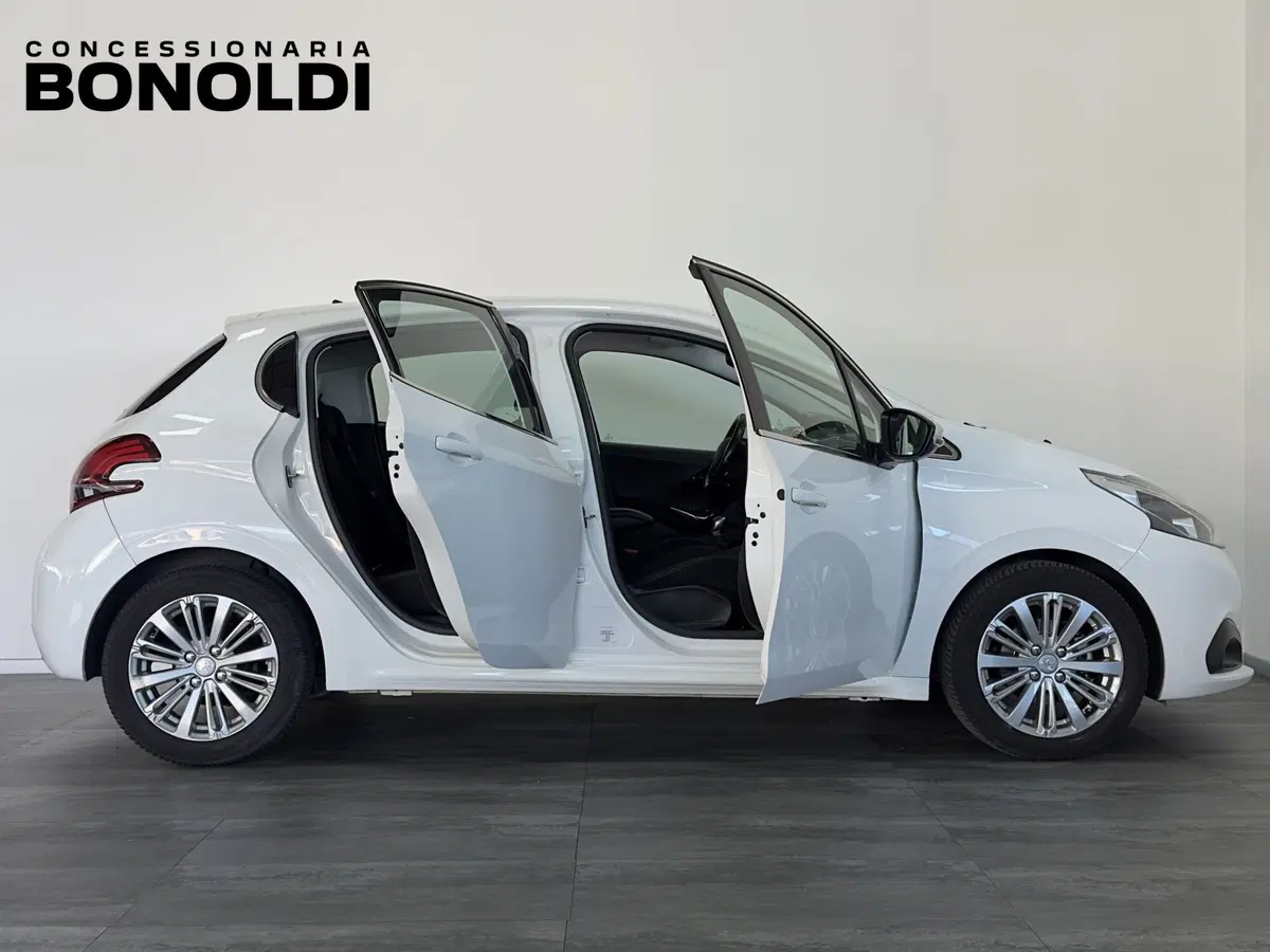 Peugeot 208 usata a Brescia (14)