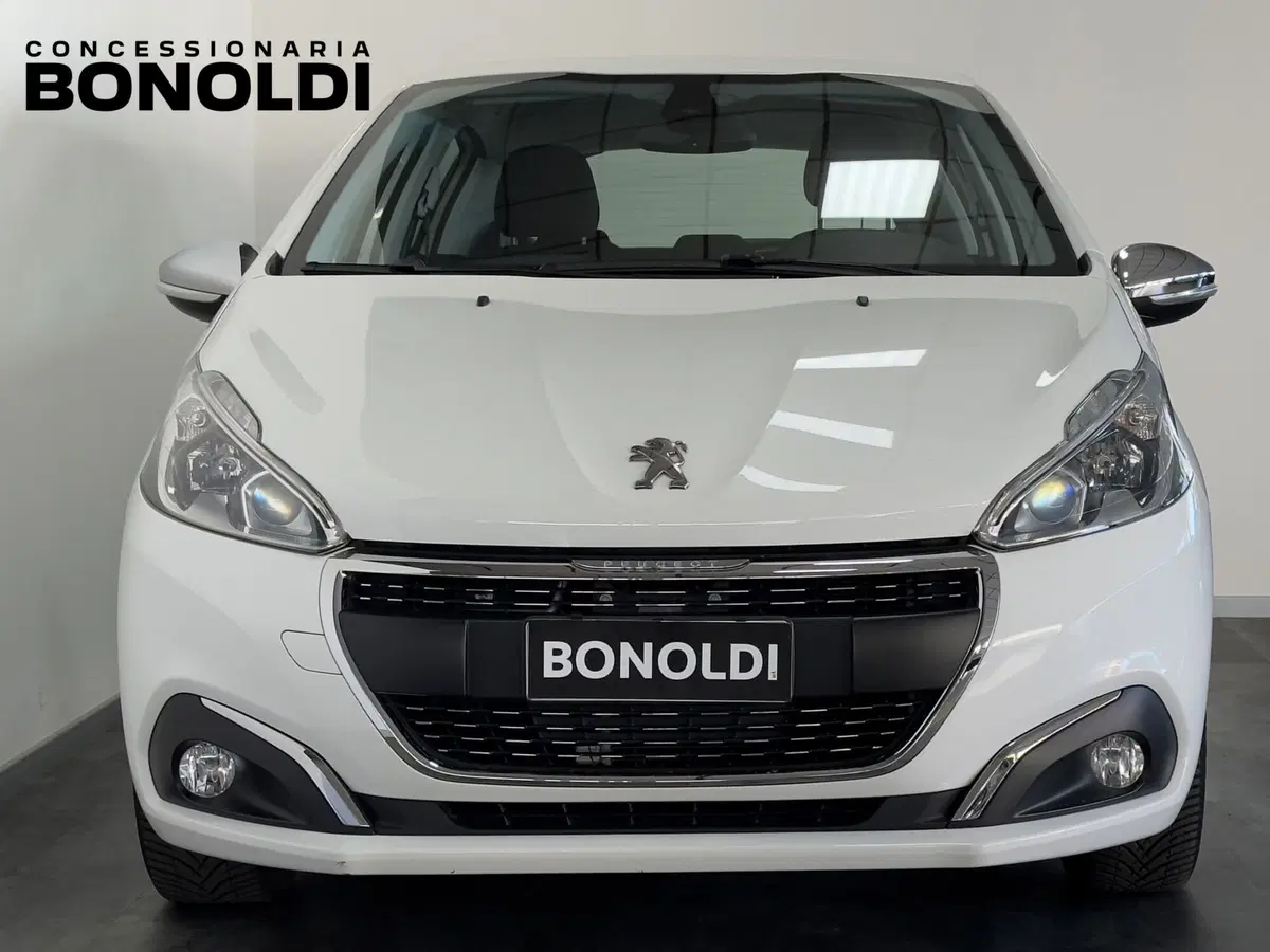 Peugeot 208 usata a Brescia (3)