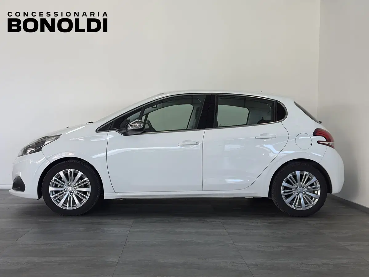 Peugeot 208 usata a Brescia (4)