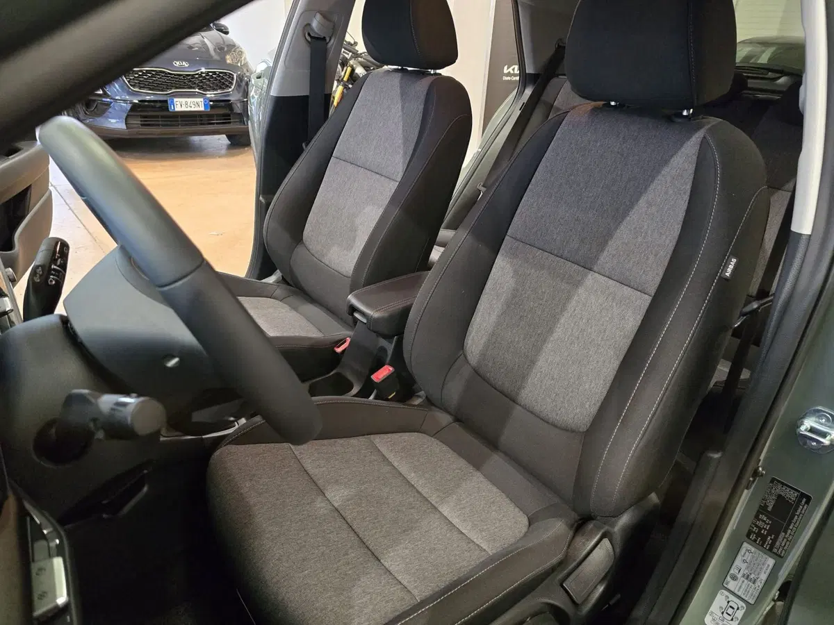 Kia Stonic usata a Rimini (10)