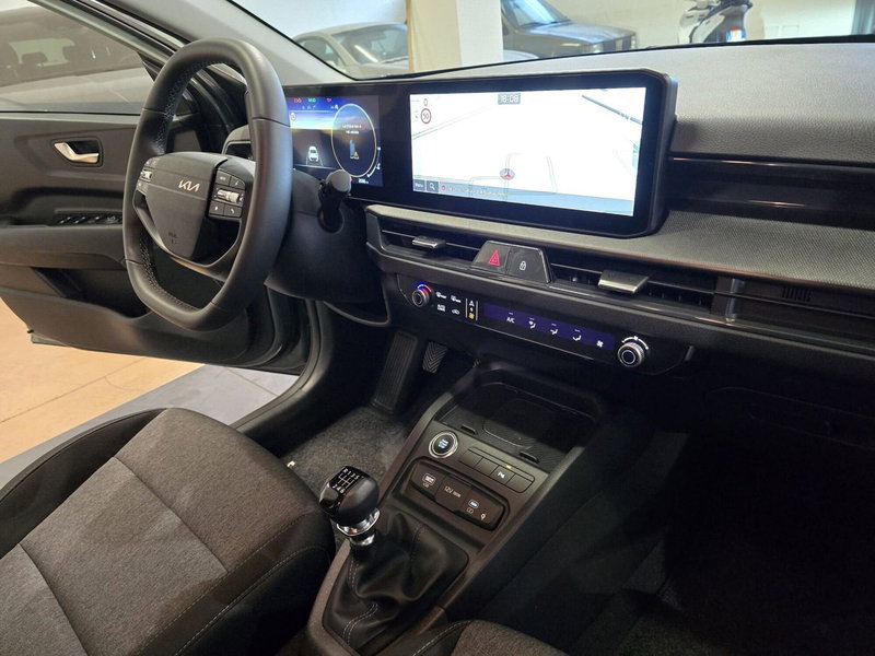 Kia Stonic usata a Rimini (11)