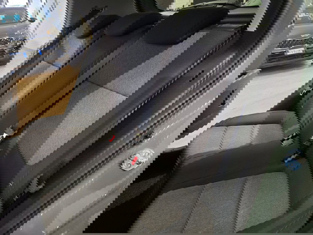 Kia Stonic usata a Rimini (12)