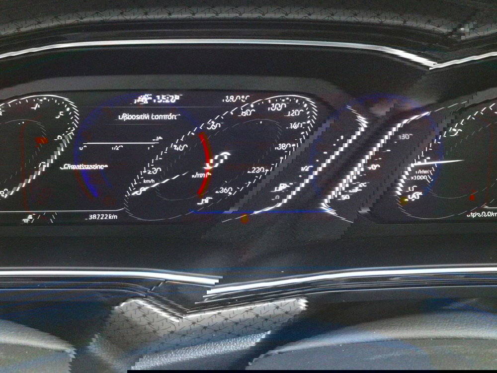 Volkswagen T-Cross usata a Genova (14)