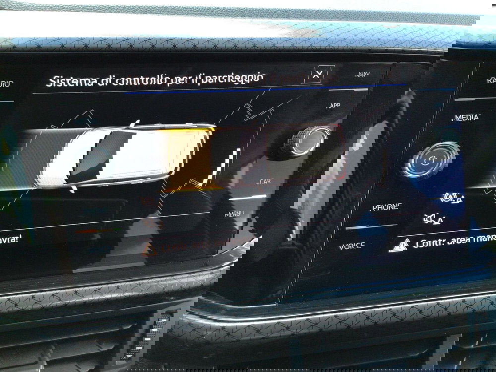 Volkswagen T-Cross usata a Genova (15)