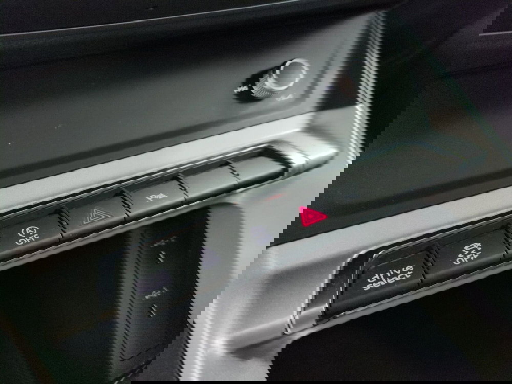 Audi Q3 Sportback usata a Agrigento (15)