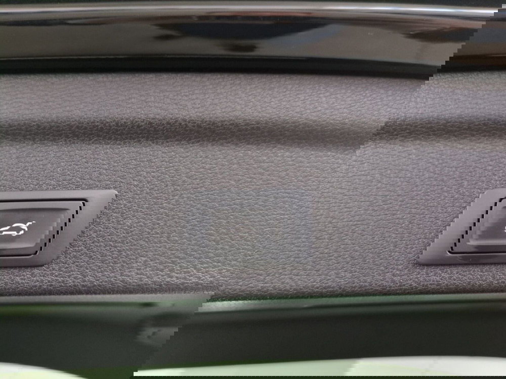 Audi Q3 Sportback usata a Agrigento (18)