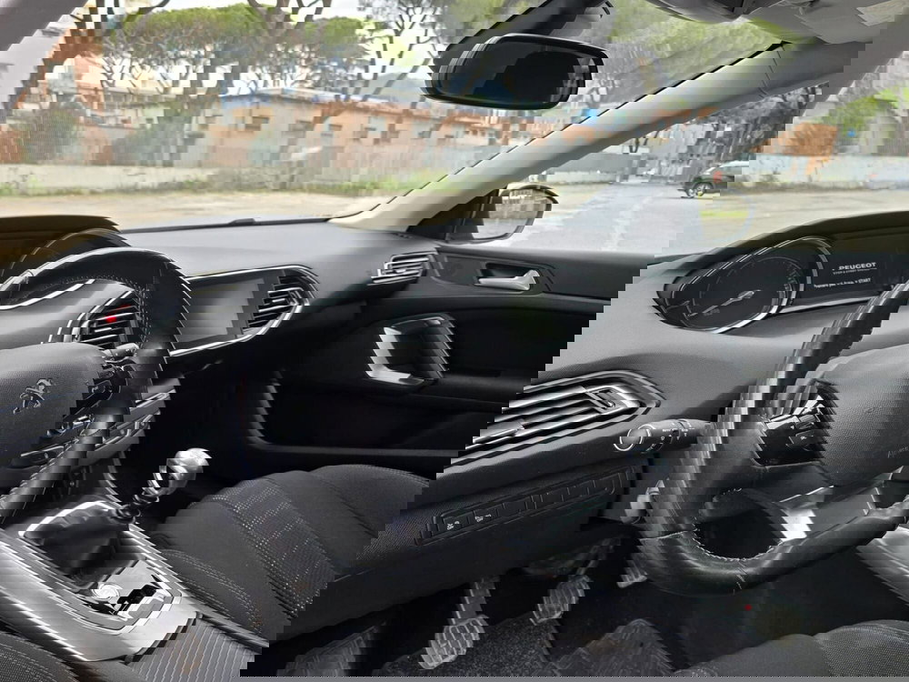 Peugeot 308 usata a Massa-Carrara (19)